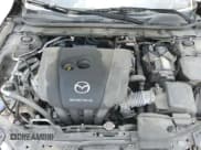 ✅ 2020 Mazda 3 Select • VIN: 3MZBPACL9LM126677 • Лот: 54851875. Опубликован ранее на Copart с пробегом 85 664 миль. Бесплатный доступ к архиву аукционных продаж из США и подробный отчёт об истории автомобиля на DreamBid. Изображение 11.