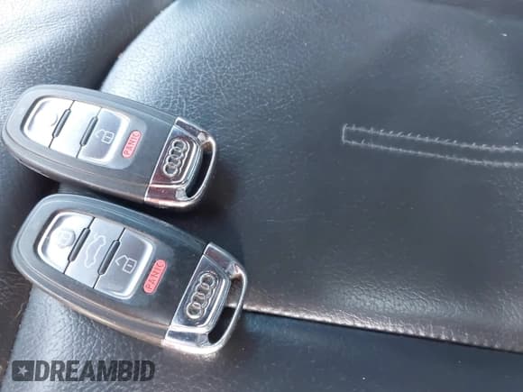 ✅ 2013 Audi A6 Premium Plus • VIN: WAUGGAFC4DN155366 • Lot: 42858345. Wystawiony na IAAI z przebiegiem 151 811 mil. Bezpłatny archiwum sprzedaży aukcyjnych z USA i szczegółowy raport historii pojazdu na DreamBid. Zdjęcie 11.