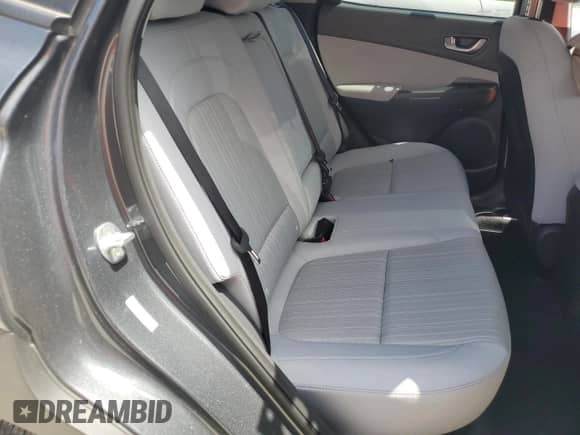 ✅ 2022 Hyundai Kona SEL • VIN: KM8K32AB1NU914152 • Lot: 59475723. Wystawiony na Copart z przebiegiem 1 285 mil mil. Skorzystaj z bezpłatnego archiwum sprzedaży aukcyjnych z USA i zobacz szczegółowy raport historii pojazdu na DreamBid. Zdjęcie 11.