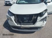 ✅ 2021 Nissan Rogue SV • VIN: 5N1AT3BA5MC812977 • Lot: 42963218. Wystawiony na IAAI z przebiegiem 15 232 mil. Bezpłatny archiwum sprzedaży aukcyjnych z USA i szczegółowy raport historii pojazdu na DreamBid. Zdjęcie 6.