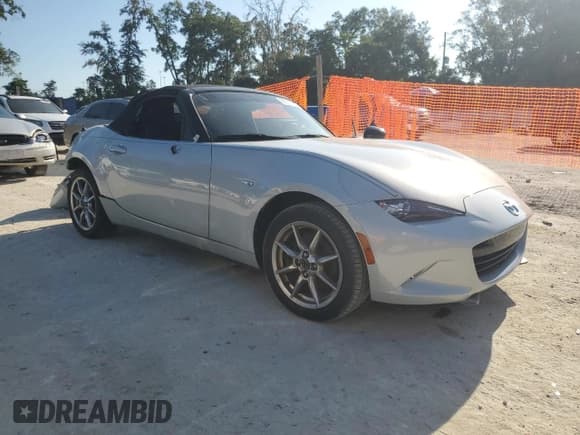 ✅ 2017 Mazda MX-5 Miata Sport • VIN: JM1NDAB74H0124083 • Lot: 67786235. Listed on Copart with 54,466 mi. Free auction sales archive from the USA and detailed vehicle history report at DreamBid. Image 4.