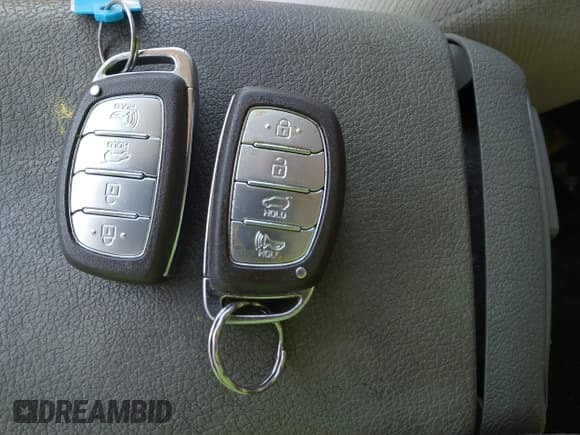 ✅ 2019 Hyundai Tucson Ultimate • VIN: KM8J3CAL5KU853538 • Lot: 41752809. Wystawiony na IAAI z przebiegiem 136 348 mil. Bezpłatny archiwum sprzedaży aukcyjnych z USA i szczegółowy raport historii pojazdu na DreamBid. Zdjęcie 11.