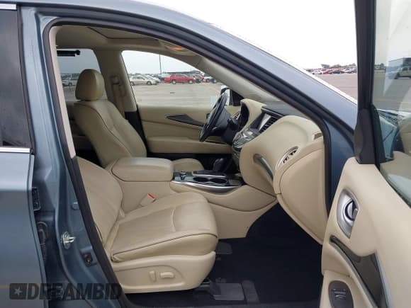 ✅ 2019 Infiniti QX60 Pure • VIN: 5N1DL0MN2KC510720 • Лот: 42286787. Опубликован ранее на IAAI с пробегом 136 121 миль. Бесплатный доступ к архиву аукционных продаж из США и подробный отчёт об истории автомобиля на DreamBid. Изображение 5.