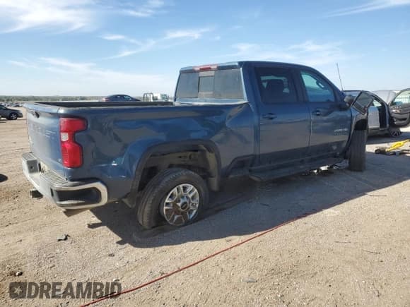 ✅ 2024 Chevrolet Silverado 2500HD LT • VIN: 2GC4YNE71R1262804 • Lot: 86073215. Wystawiony na Copart z przebiegiem 34 039 mil. Bezpłatny archiwum sprzedaży aukcyjnych z USA i szczegółowy raport historii pojazdu na DreamBid. Zdjęcie 3.