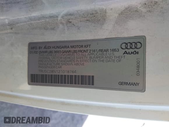 ✅ 2002 Audi TT • VIN: TRUSC28N121018764 • Lot: 42164752. Wystawiony na IAAI z przebiegiem 212 898 mil. Bezpłatny archiwum sprzedaży aukcyjnych z USA i szczegółowy raport historii pojazdu na DreamBid. Zdjęcie 9.