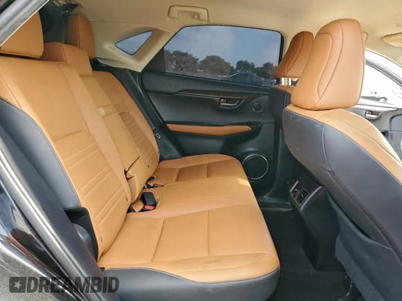 ✅ 2020 Lexus NX 300 • VIN: JTJAARBZ8L2165480 • Lot: 94945615. Wystawiony na Copart z przebiegiem 63 979 mil. Bezpłatny archiwum sprzedaży aukcyjnych z USA i szczegółowy raport historii pojazdu na DreamBid. Zdjęcie 11.