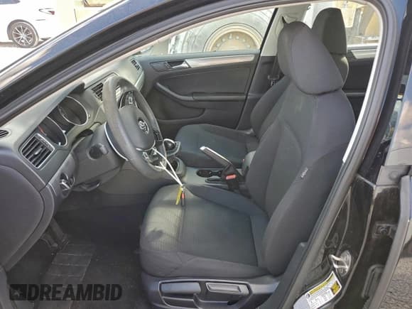 ✅ 2015 Volkswagen Jetta SE • VIN: 3VWD07AJ4FM244805 • Лот: 94441655. Опубликован ранее на Copart с пробегом 56 964 миль. Бесплатный доступ к архиву аукционных продаж из США и подробный отчёт об истории автомобиля на DreamBid. Изображение 7.