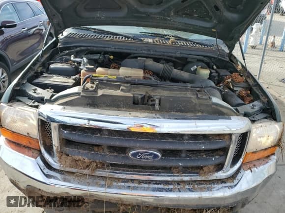 ✅ 1999 Ford F-250 XL • VIN: 1FTNW21S6XED97050 • Lot: 45751325. Wystawiony na Copart z przebiegiem 122 662 mil. Bezpłatny archiwum sprzedaży aukcyjnych z USA i szczegółowy raport historii pojazdu na DreamBid. Zdjęcie 11.