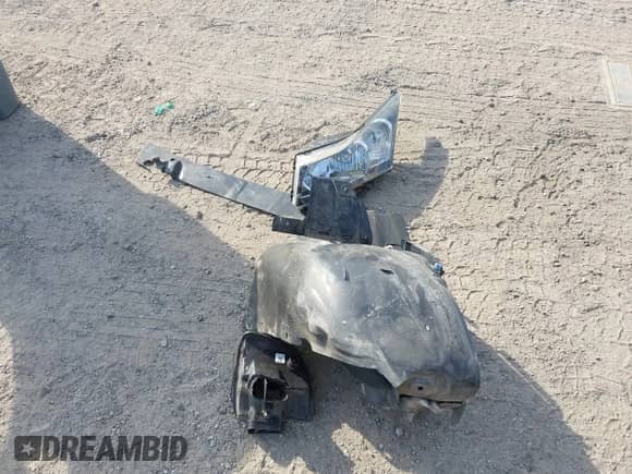 2014 Chevrolet Cruze LS с VIN 1G1PA5SH8E7115531, выставлен на аукционе IAAI как лот 43358149 с пробегом 27 542 миль миль и . История ставок и продаж доступна на DreamBid. Изображение 12.