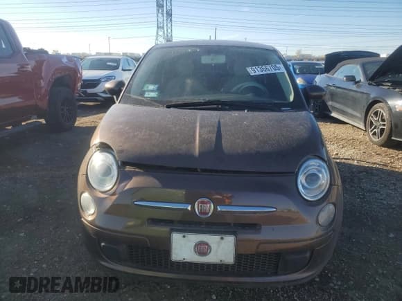 ✅ 2013 FIAT 500 Pop • VIN: 3C3CFFAR5DT560363 • Лот: 91366705. Опубликован ранее на Copart с пробегом Не указан. Бесплатный доступ к архиву аукционных продаж из США и подробный отчёт об истории автомобиля на DreamBid. Изображение 5.