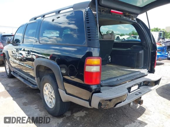 ✅ 2001 Chevrolet Suburban LS • VIN: 3GNFK16T11G237712 • Лот: 42439831. Опубликован ранее на IAAI с пробегом 218 226 миль. Бесплатный доступ к архиву аукционных продаж из США и подробный отчёт об истории автомобиля на DreamBid. Изображение 3.