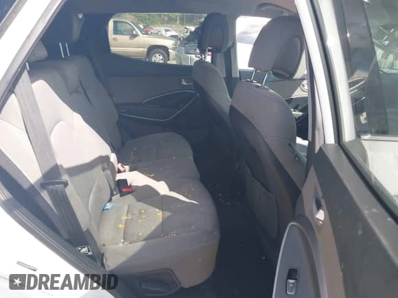 2018 Hyundai Santa Fe 2.4L z VIN 5NMZUDLB6JH078395, wystawiony jako IAAI lot #43277067 z przebiegiem 82 038 mil mil oraz . Historia ofert i sprzedaży dostępna na DreamBid. Obrazek 8.