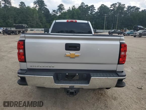 ✅ 2017 Chevrolet Silverado 2500HD Work Truck • VIN: 1GC0CUEGXHZ223836 • Lot: 59550025. Wystawiony na Copart z przebiegiem 78 322 mil. Bezpłatny archiwum sprzedaży aukcyjnych z USA i szczegółowy raport historii pojazdu na DreamBid. Zdjęcie 6.