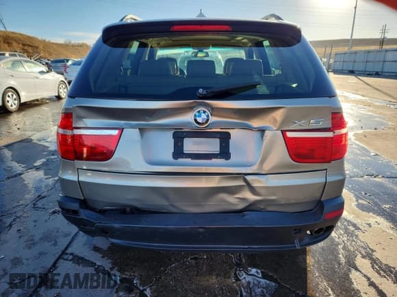 ✅ 2008 BMW X5 3.0si • VIN: 5UXFE43588L031466 • Lot: 91143405. Wystawiony na Copart z przebiegiem 221 132 mil. Bezpłatny archiwum sprzedaży aukcyjnych z USA i szczegółowy raport historii pojazdu na DreamBid. Zdjęcie 6.