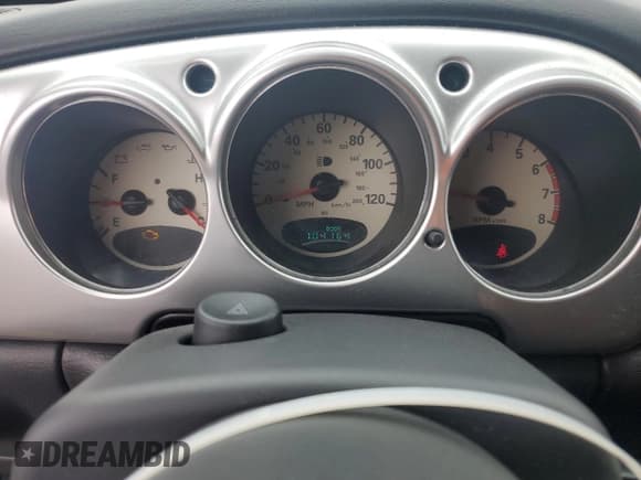 ✅ 2005 Chrysler PT Cruiser Touring • VIN: 3C4FY58B95T614786 • Лот: 86269635. Опубликован ранее на Copart с пробегом 104 164 миль. Бесплатный доступ к архиву аукционных продаж из США и подробный отчёт об истории автомобиля на DreamBid. Изображение 9.