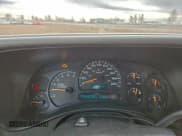 ✅ 2005 Chevrolet Silverado 2500HD LS • VIN: 1GCHK29U45E311987 • Lot: 93718665. Wystawiony na Copart z przebiegiem 256 364 mil. Bezpłatny archiwum sprzedaży aukcyjnych z USA i szczegółowy raport historii pojazdu na DreamBid. Zdjęcie 9.