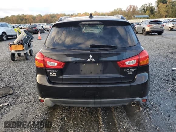 ✅ 2017 Mitsubishi Outlander SEL • VIN: JA4AP4AW7HZ055458 • Lot: 90359905. Listed on Copart with 66,850 mi. Free auction sales archive from the USA and detailed vehicle history report at DreamBid. Image 6.