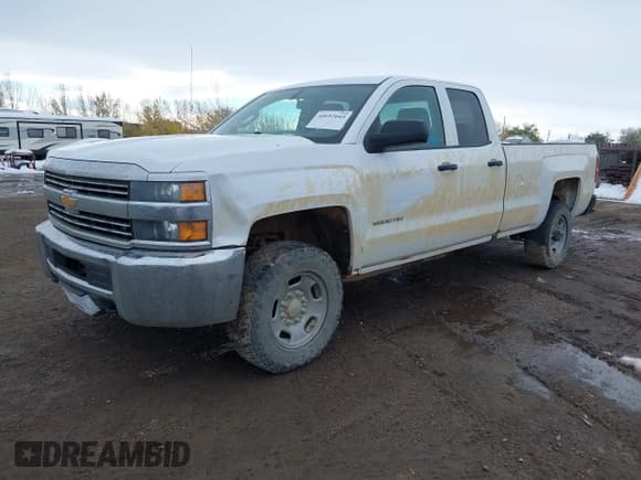 ✅ 2016 Chevrolet Silverado 2500HD Work Truck • VIN: 1GC2KUEG9GZ146192 • Lot: 40692043. Wystawiony na IAAI z przebiegiem Nie podano. Bezpłatny archiwum sprzedaży aukcyjnych z USA i szczegółowy raport historii pojazdu na DreamBid. Zdjęcie 23.