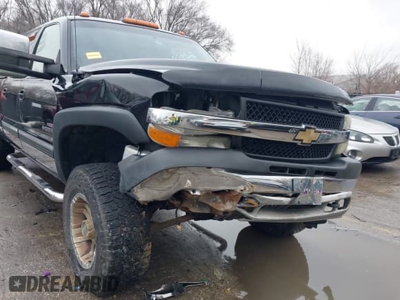 ✅ 2002 Chevrolet Silverado 2500HD LS • VIN: 1GCHK23102F149277 • Лот: 41465273. Опубликован ранее на IAAI с пробегом 225 299 миль. Бесплатный доступ к архиву аукционных продаж из США и подробный отчёт об истории автомобиля на DreamBid. Изображение 6.