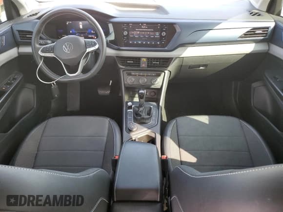 ✅ 2022 Volkswagen Taos SE • VIN: 3VVYX7B28NM023165 • Лот: 66815215. Опубликован ранее на Copart с пробегом 56 369 миль. Бесплатный доступ к архиву аукционных продаж из США и подробный отчёт об истории автомобиля на DreamBid. Изображение 8.