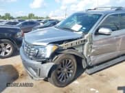 ✅ 2021 Ford Expedition Limited • VIN: 1FMJU1KT0MEA56014 • Lot: 43250236. Wystawiony na IAAI z przebiegiem 82 950 mil. Bezpłatny archiwum sprzedaży aukcyjnych z USA i szczegółowy raport historii pojazdu na DreamBid. Zdjęcie 6.