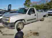 2004 Chevrolet Silverado 1500 Work Truck z VIN 1GCEK14V54Z244451, wystawiony jako Copart lot #75678194 z przebiegiem 81 721 mil mil oraz Szkoda całkowita • Salvage title. Historia ofert i sprzedaży dostępna na DreamBid. Obrazek 1.