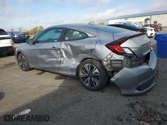 ✅ 2018 Honda Civic EX-T • VIN: 2HGFC3B39JH355371 • Lot: 85783895. Wystawiony na Copart z przebiegiem 93 000 mil. Bezpłatny archiwum sprzedaży aukcyjnych z USA i szczegółowy raport historii pojazdu na DreamBid. Zdjęcie 2.