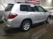 ✅ 2010 Toyota Highlander • VIN: 5TDBK3EH4AS003548 • Lot: 51052465. Listed on Copart with 155,940 mi. Free auction sales archive from the USA and detailed vehicle history report at DreamBid. Image 3.