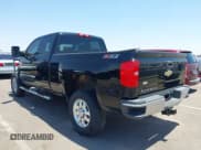 ✅ 2015 Chevrolet Silverado 2500HD LT • VIN: 1GC2KVEG2FZ548656 • Lot: 42496634. Wystawiony na IAAI z przebiegiem 248 812 mil. Bezpłatny archiwum sprzedaży aukcyjnych z USA i szczegółowy raport historii pojazdu na DreamBid. Zdjęcie 3.
