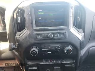 ✅ 2020 Chevrolet Silverado 2500HD Work Truck • VIN: 1GC2YLE72LF282751 • Lot: 42414538. Wystawiony na IAAI z przebiegiem 211 153 mil. Bezpłatny archiwum sprzedaży aukcyjnych z USA i szczegółowy raport historii pojazdu na DreamBid. Zdjęcie 1.