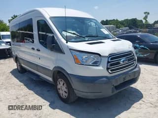 ✅ 2017 Ford Transit XL • VIN: 1FBAX2CM1HKA64904 • Lot: 42394722. Wystawiony na IAAI z przebiegiem 71 864 mil. Bezpłatny archiwum sprzedaży aukcyjnych z USA i szczegółowy raport historii pojazdu na DreamBid. Zdjęcie 1.