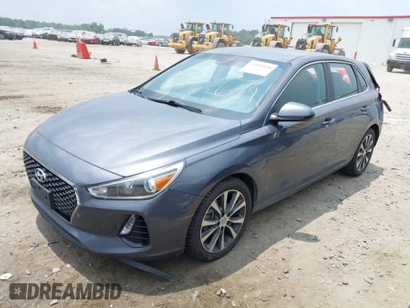 ✅ 2019 Hyundai Elantra • VIN: KMHH35LE4KU103539 • Lot: 42595958. Listed on IAAI with 109,511 mi. Free auction sales archive from the USA and detailed vehicle history report at DreamBid. Image 17.
