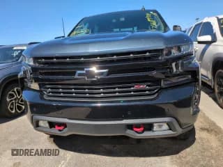 ✅ 2021 Chevrolet Silverado 1500 LT Trail Boss • VIN: 1GCPYFED7MZ159475 • Lot: 75689434. Wystawiony na Copart z przebiegiem 52 035 mil. Bezpłatny archiwum sprzedaży aukcyjnych z USA i szczegółowy raport historii pojazdu na DreamBid. Zdjęcie 5.