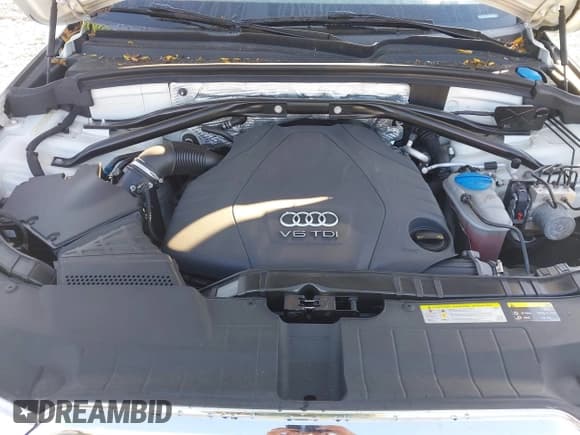 ✅ 2014 Audi Q5 Premium Plus • VIN: WA1CMAFP7EA074443 • Lot: 43204130. Listed on IAAI with 106,214 mi. Free auction sales archive from the USA and detailed vehicle history report at DreamBid. Image 10.