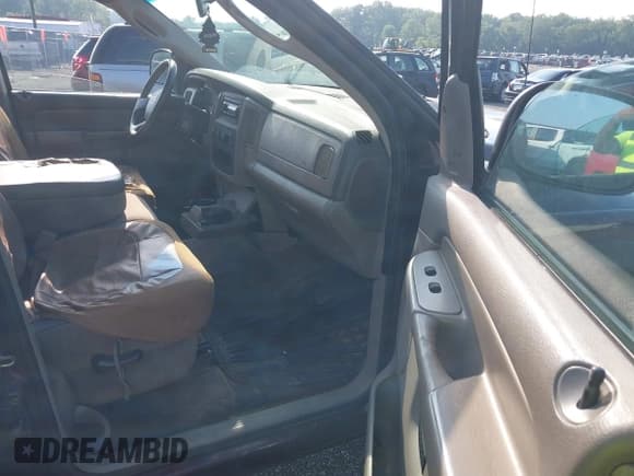 ✅ 2004 Dodge 1500 SLT • VIN: 1D7HU18D64S679194 • Лот: 42694752. Опубликован ранее на IAAI с пробегом Не указан. Бесплатный доступ к архиву аукционных продаж из США и подробный отчёт об истории автомобиля на DreamBid. Изображение 5.