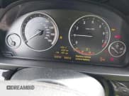 ✅ 2011 BMW 5 Series 528i • VIN: WBAFR1C51BC672712 • Lot: 43302288. Wystawiony na IAAI z przebiegiem 142 779 mil. Bezpłatny archiwum sprzedaży aukcyjnych z USA i szczegółowy raport historii pojazdu na DreamBid. Zdjęcie 7.