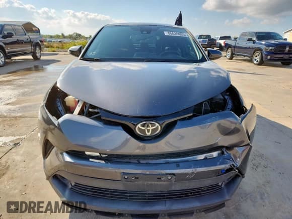 ✅ 2018 Toyota C-HR XLE • VIN: NMTKHMBX8JR018181 • Lot: 86635985. Wystawiony na Copart z przebiegiem 89 778 mil. Bezpłatny archiwum sprzedaży aukcyjnych z USA i szczegółowy raport historii pojazdu na DreamBid. Zdjęcie 5.