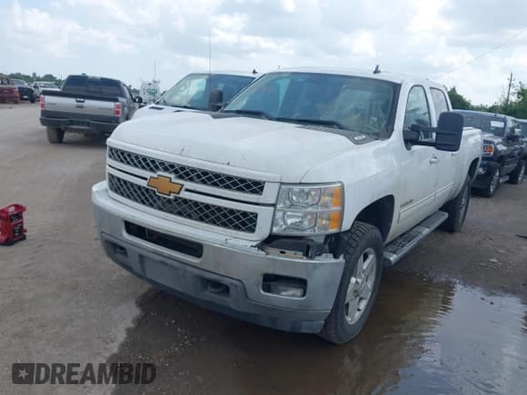 ✅ 2014 Chevrolet Silverado 2500HD LTZ • VIN: 1GC1KYEG5EF189204 • Лот: 42967689. Опубликован ранее на IAAI с пробегом 233 397 миль. Бесплатный доступ к архиву аукционных продаж из США и подробный отчёт об истории автомобиля на DreamBid. Изображение 17.