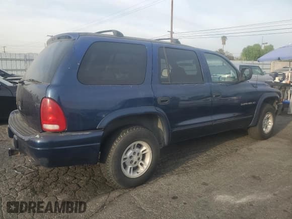 ✅ 1999 Dodge Durango • VIN: 1B4HR28Z8XF617769 • Lot: 79356264. Wystawiony na Copart z przebiegiem 150 850 mil. Bezpłatny archiwum sprzedaży aukcyjnych z USA i szczegółowy raport historii pojazdu na DreamBid. Zdjęcie 3.