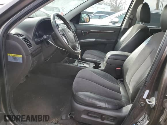 2012 Hyundai Santa Fe SE z VIN 5XYZHDAG8CG151041, wystawiony jako Copart lot #44731944 z przebiegiem 154 747 mil mil oraz Czysty tytuł • Clean title. Historia ofert i sprzedaży dostępna na DreamBid. Obrazek 7.