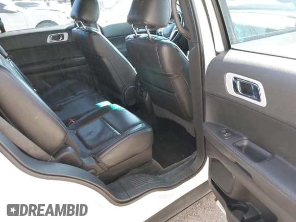 ✅ 2013 Ford Explorer Limited • VIN: 1FM5K8F8XDGA01340 • Lot: 43643357. Wystawiony na IAAI z przebiegiem 215 542 mil. Bezpłatny archiwum sprzedaży aukcyjnych z USA i szczegółowy raport historii pojazdu na DreamBid. Zdjęcie 8.