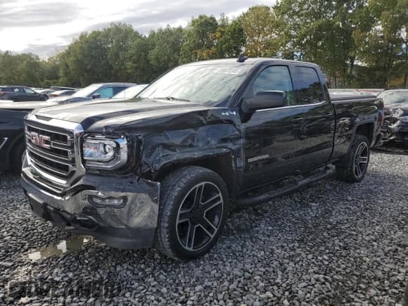✅ 2018 GMC Sierra 1500 SLE • VIN: 1GTV2MEC9JZ355336 • Лот: 85823285. Опубликован ранее на Copart с пробегом 83 550 миль. Бесплатный доступ к архиву аукционных продаж из США и подробный отчёт об истории автомобиля на DreamBid. Изображение 1.