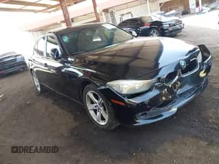 2014 BMW 3 Series 328i с VIN WBA3C1C58EK105377, выставлен на аукционе IAAI как лот 42956200 с пробегом 195 803 миль миль и . История ставок и продаж доступна на DreamBid. Изображение 1.