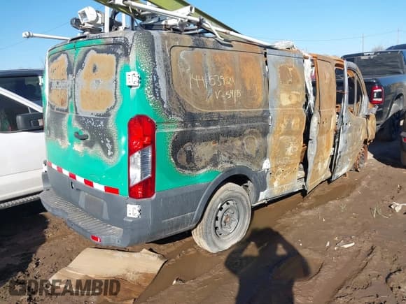 ✅ 2015 Ford Transit Cargo • VIN: 1FTNR1ZMXFKA45418 • Лот: 41585352. Опубликован ранее на IAAI с пробегом Не указан. Бесплатный доступ к архиву аукционных продаж из США и подробный отчёт об истории автомобиля на DreamBid. Изображение 4.