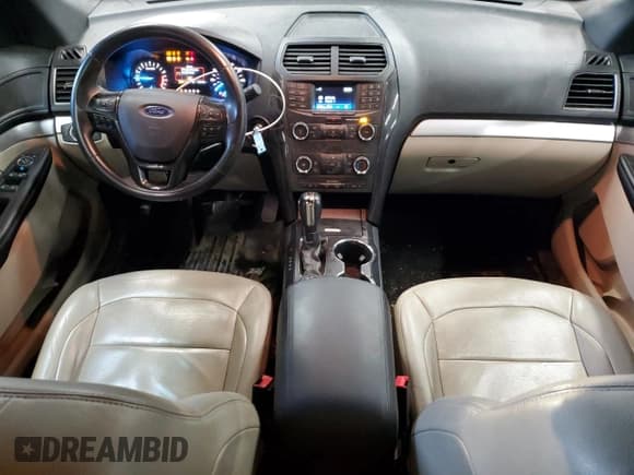 ✅ 2018 Ford Explorer • VIN: 1FM5K8BH1JGC01881 • Lot: 83747304. Listed on Copart with 130,218 mi. Free auction sales archive from the USA and detailed vehicle history report at DreamBid. Image 8.