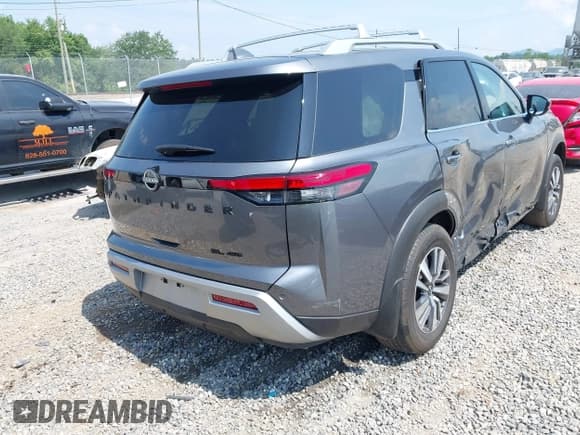 ✅ 2023 Nissan Pathfinder SL • VIN: 5N1DR3CC6PC241466 • Лот: 42580785. Опубликован ранее на IAAI с пробегом 12 997 миль. Бесплатный доступ к архиву аукционных продаж из США и подробный отчёт об истории автомобиля на DreamBid. Изображение 4.