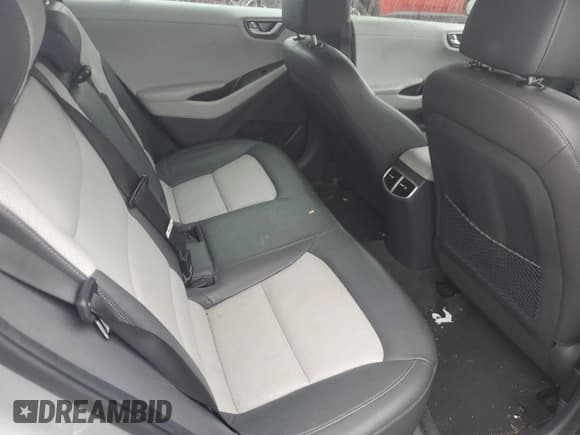 ✅ 2020 Hyundai Ioniq Limited • VIN: KMHC85LJ9LU071214 • Lot: 85557795. Listed on Copart with 74,144 mi. Free auction sales archive from the USA and detailed vehicle history report at DreamBid. Image 10.