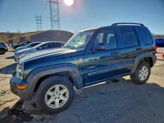 ✅ 2004 Jeep Liberty Sport • VIN: 1J4GL48K34W328576 • Лот: 91391205. Опубликован ранее на Copart с пробегом 134 074 миль. Бесплатный доступ к архиву аукционных продаж из США и подробный отчёт об истории автомобиля на DreamBid. Изображение 1.
