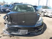 ✅ 2019 Tesla Model 3 Mid Range • VIN: 5YJ3E1EA3KF316809 • Lot: 43525262. Wystawiony na IAAI z przebiegiem 79 048 mil. Bezpłatny archiwum sprzedaży aukcyjnych z USA i szczegółowy raport historii pojazdu na DreamBid. Zdjęcie 12.