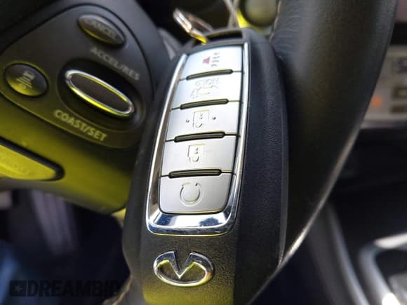 ✅ 2020 Infiniti QX60 Luxe • VIN: 5N1DL0MM3LC523744 • Lot: 43358388. Listed on IAAI with 78,357 mi. Free auction sales archive from the USA and detailed vehicle history report at DreamBid. Image 11.